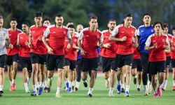 المنتخب الوطني العراقي يجري آخر حصة تدريبية قبل النهائي الحاسم أمام بوليفيا فجر الأربعاء.